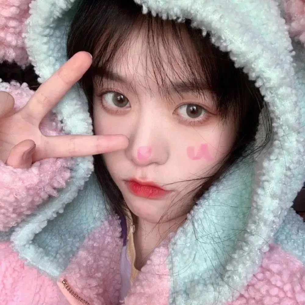 盛夫人每天都在装乖巧