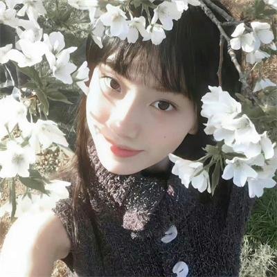 闪婚后，霸气陆总拽疯了